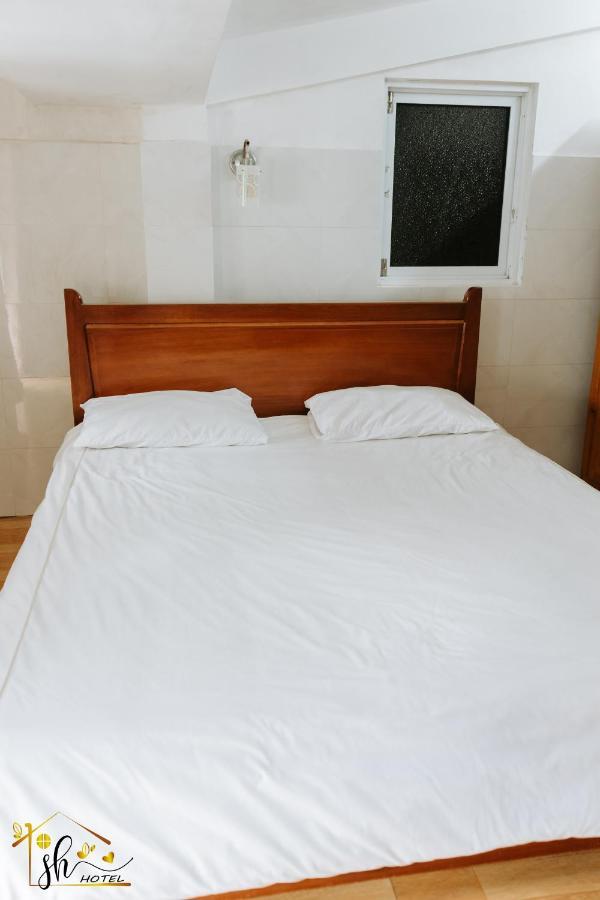 Sh Hotel Хюэ Экстерьер фото